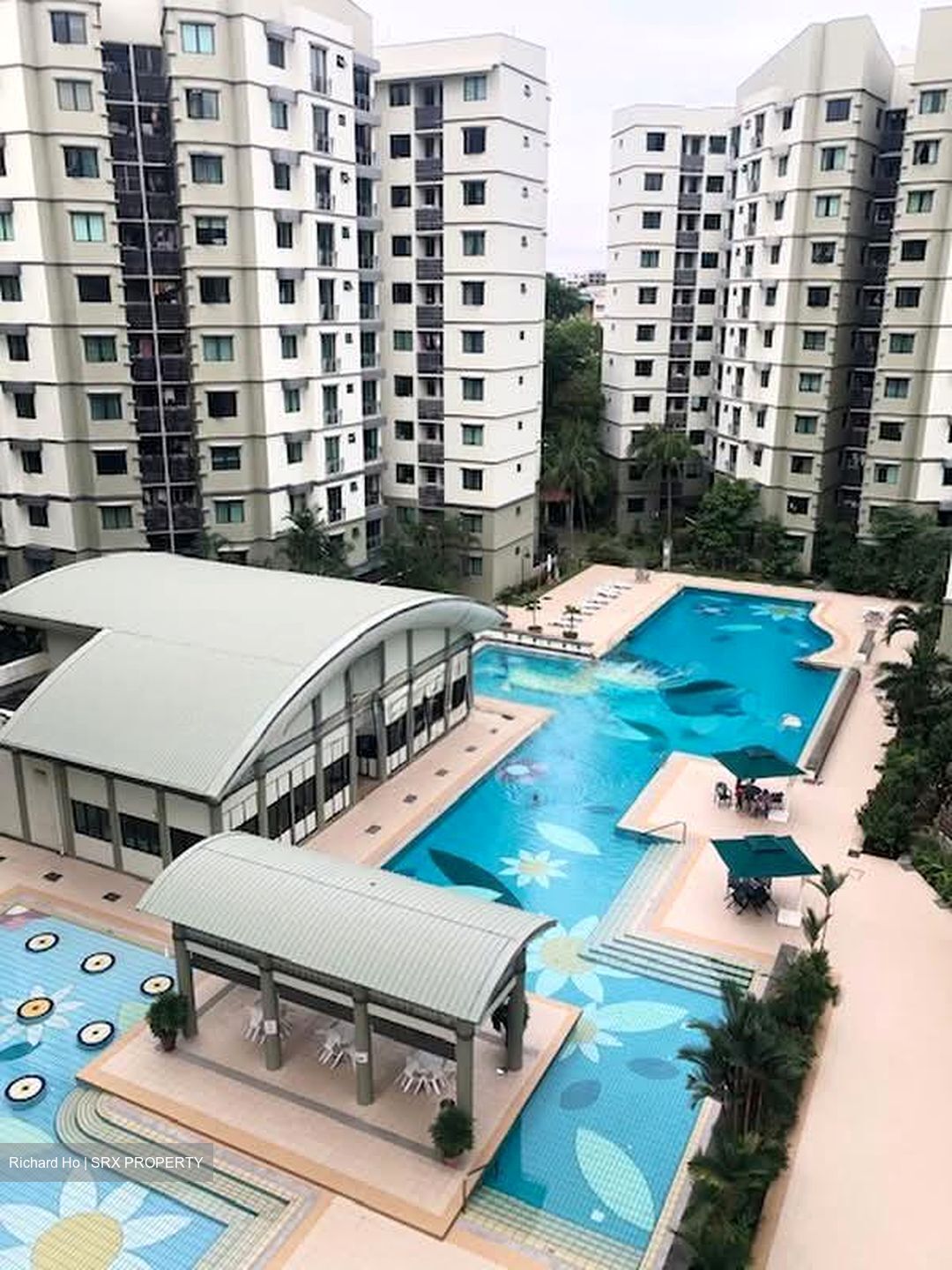 Simei Green Condominium (D18), Condominium #588901611
